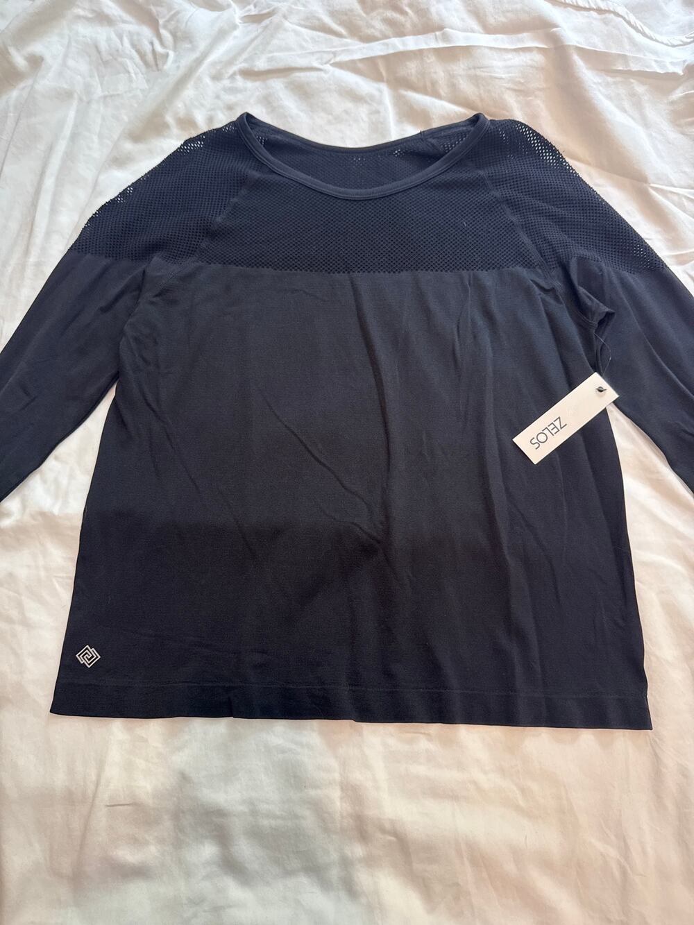Zeros XL Ladies top